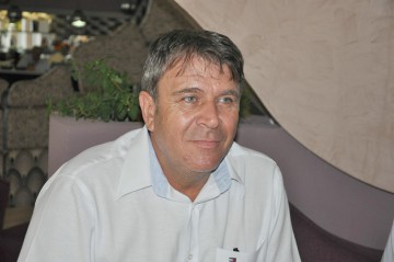 1.200 de familii din Crucea vor primi pachete de Paşte